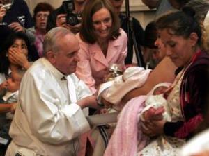 Cardinal Bergoglio celebrates Holy Thursday in a hospital in Buenos Aires